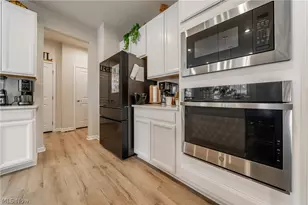 8403 Bedaos Dr, Willoughby, OH 44094 - Photo 21