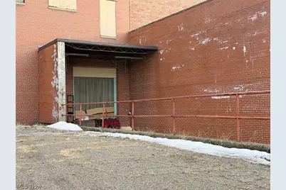 314 Cherry Avenue SE, Canton, OH 44702 - Photo 3