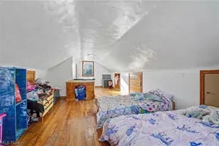 97 Rosary Dr, Campbell, OH 44405 - Photo 17