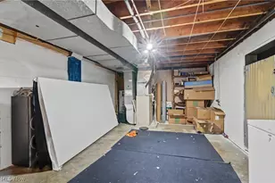 97 Rosary Dr, Campbell, OH 44405 - Photo 25