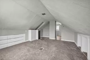 1084 Shannon Ave, Barberton, OH 44203 - Photo 39