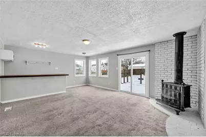 1084 Shannon Avenue, Barberton, OH 44203 - Photo 23