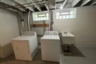 847 Lloyd Rd, Wickliffe, OH 44092 - Photo 17