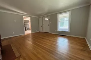 847 Lloyd Rd, Wickliffe, OH 44092 - Photo 3