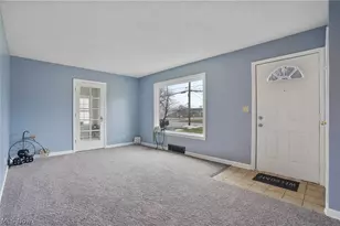 410 Beryl Dr, Kent, OH 44240 - Photo 3