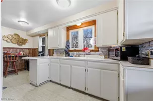 3363 Shepler Church Ave SW, Canton, OH 44706 - Photo 7