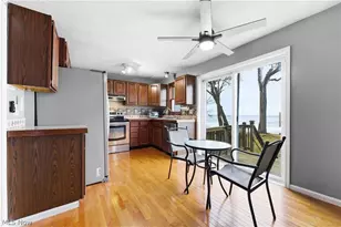 2625 E Erie Ave, Lorain, OH 44052 - Photo 17