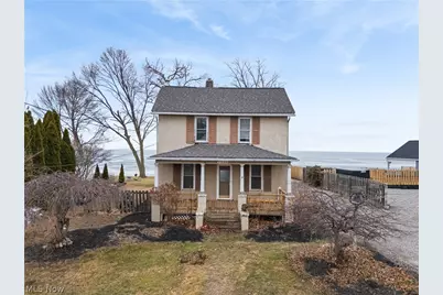 2625 E Erie Avenue, Lorain, OH 44052 - Photo 1