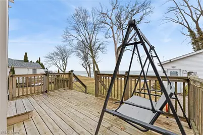 2625 E Erie Avenue, Lorain, OH 44052 - Photo 3