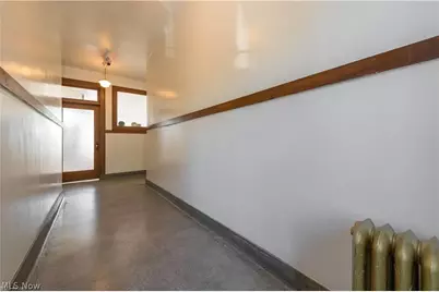 2082 W 65th, Loveland, OH 44102 - Photo 9