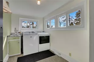 170 Thompson Ave, New Concord, OH 43762 - Photo 21