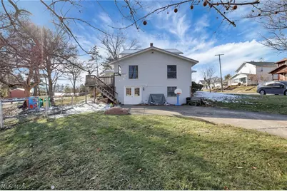 170 Thompson Avenue, New Concord, OH 43762 - Photo 11