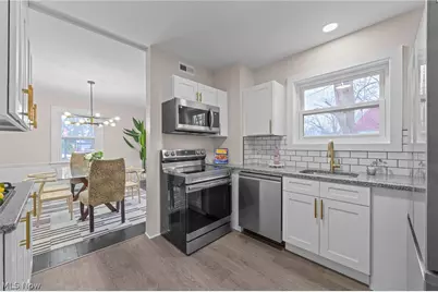 815 Broad Boulevard, Cuyahoga Falls, OH 44221 - Photo 23