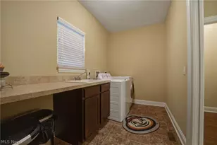 108 Hidden Glen Trail, Chardon, OH 44024 - Photo 13