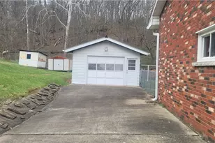 976 Braun Rd, Belpre, OH 45714 - Photo 43