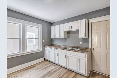 12516 Griffing Avenue, Loveland, OH 44120 - Photo 9