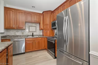 104 Pyrite Court, Berea, OH 44017 - Photo 3