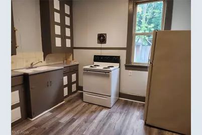 18 5th Street NE, Massillon, OH 44646 - Photo 27