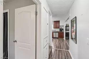 5706 E Cleveland Rd, Vermilion, OH 44089 - Photo 13