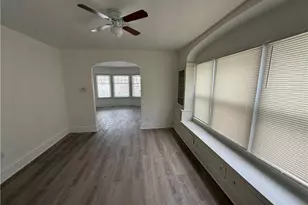 829 Helmsdale Rd, Cleveland Heights, OH 44112 - Photo 19