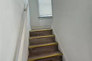 829 Helmsdale Rd, Cleveland Heights, OH 44112 - Photo 15