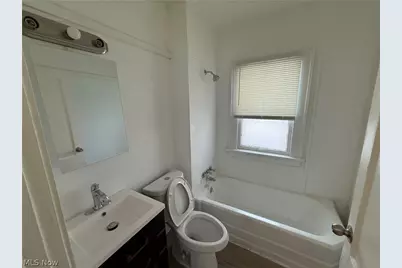 829 Helmsdale Road, Cleveland Heights, OH 44112 - Photo 25