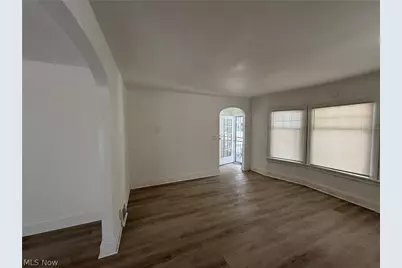 829 Helmsdale Road, Cleveland Heights, OH 44112 - Photo 31