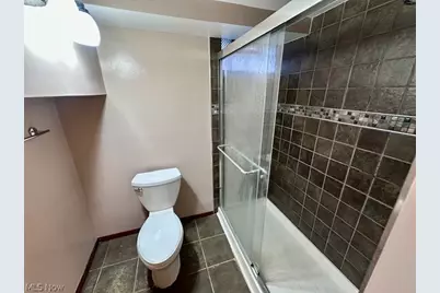 29315 Nehls Park Drive, Wickliffe, OH 44092 - Photo 17