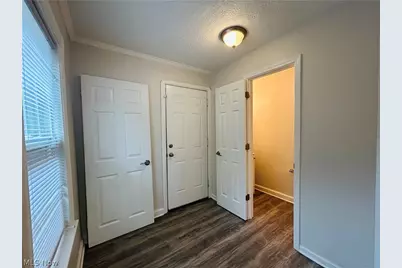 16008 Scottsdale Boulevard, Huber Heights, OH 44120 - Photo 19