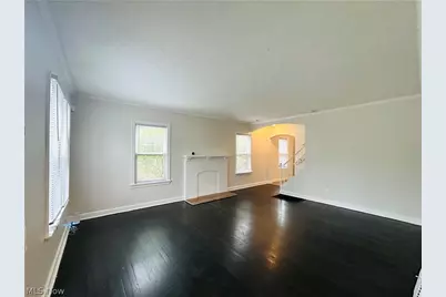 16008 Scottsdale Boulevard, Huber Heights, OH 44120 - Photo 9