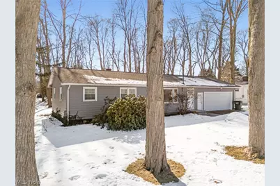 2550 Eaver Street NW, Uniontown, OH 44685 - Photo 3