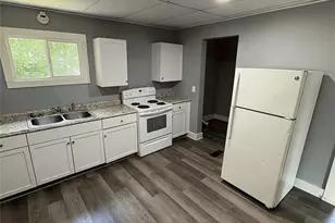 284 3rd St NW, Barberton, OH 44203 - Photo 7