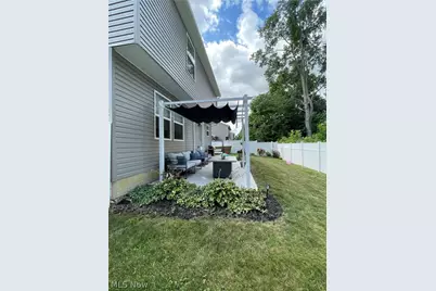 5993 Montauk Point, Vermilion, OH 44089 - Photo 9