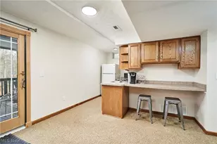 221 Lake Front Dr, Akron, OH 44319 - Photo 21