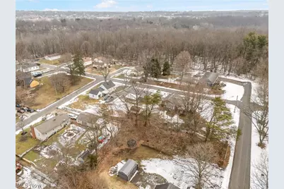 2504 Clayton Drive, Akron, OH 44319 - Photo 37