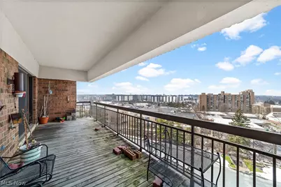 27500 Cedar Road #708, Beachwood, OH 44122 - Photo 15