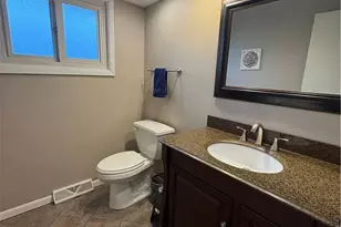 2545 Buckhurst Dr, Beachwood, OH 44122 - Photo 9