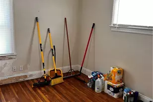 8910 Jeffries Ave, Loveland, OH 44105 - Photo 23