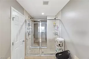 323 Arizona Ave, Lorain, OH 44052 - Photo 29