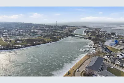 323 Arizona Avenue, Lorain, OH 44052 - Photo 37