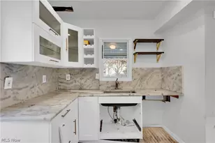 1077 E 169th St, Loveland, OH 44110 - Photo 9