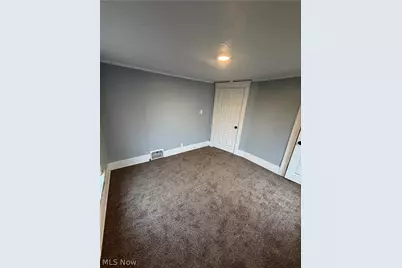 1332 Highbrook Street, Akron, OH 44301 - Photo 3