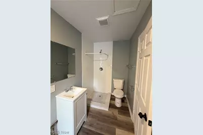 650 Kling Street, Akron, OH 44311 - Photo 3