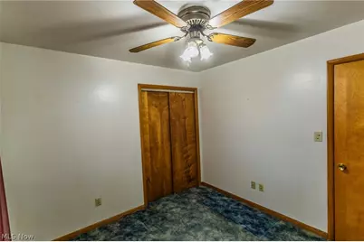 1587 Lois Street, Belpre, OH 45714 - Photo 25