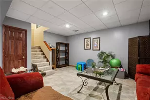 268 Schoenbrunn Dr NE, New Philadelphia, OH 44663 - Photo 33