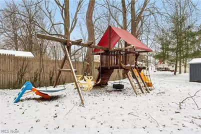 104 S Cedar Street, Geneva, OH 44041 - Photo 29