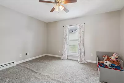 104 S Cedar Street, Geneva, OH 44041 - Photo 21