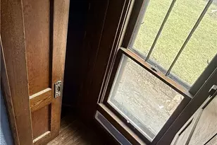 22 Brighton Dr, Akron, OH 44301 - Photo 15