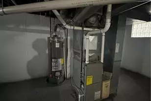 1655 Manchester Rd, Akron, OH 44314 - Photo 5