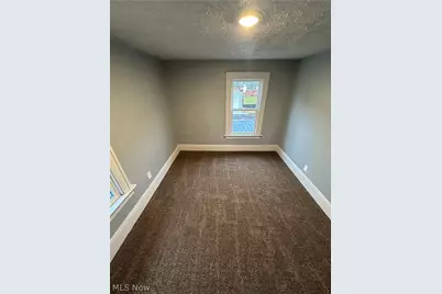 1655 Manchester Road, Akron, OH 44314 - Photo 3